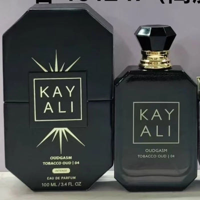 KAYALI 100 ml Eau de Parfum pour femmes – Parfum de luxe longue tenue avec notes florales, fruitées, vanillées, orientales, boisées et sucrées.